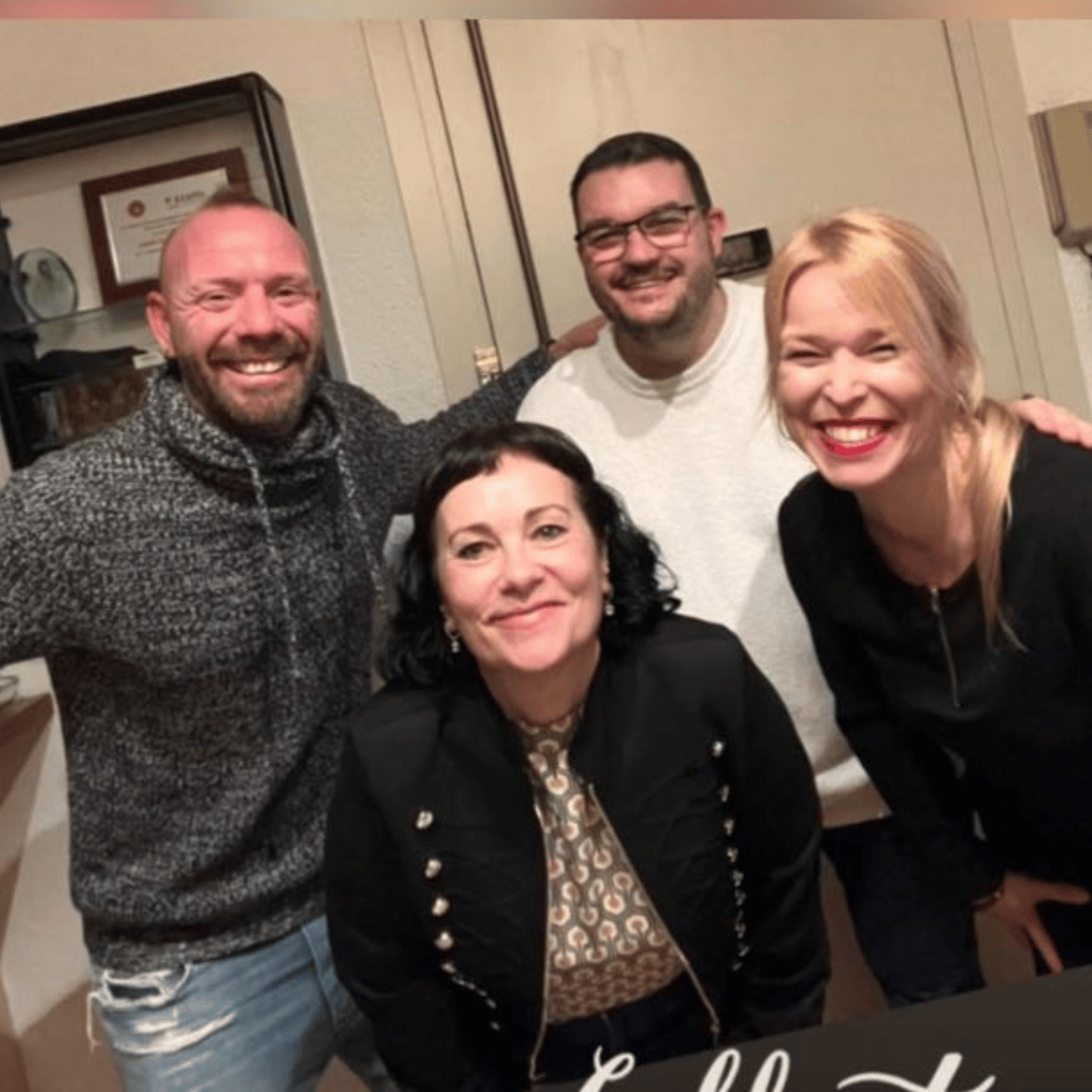 Mentes Revolucionadas — portada del podcast